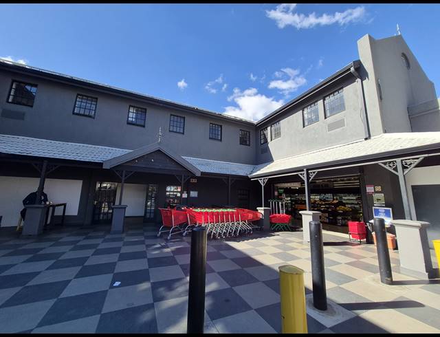 149M² OFFICE TO LET IN PARKMORE